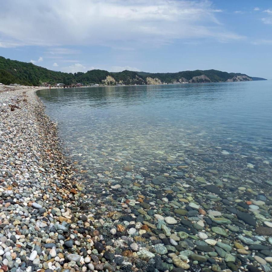 Бунгало Мини Отель, Пицунда , Лдзаа Dış mekan fotoğraf